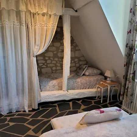 Vakantiehuis De Charme, Bord De Loire Ma Maison Angevine