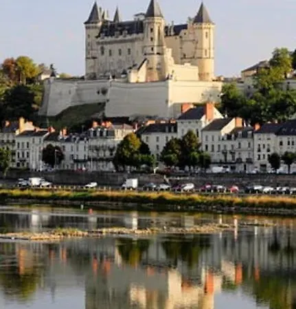 בית נופש De Charme, Bord De Loire Ma Maison Angevine Le Thoureil